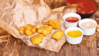 Nuggets + sos 5 szt.