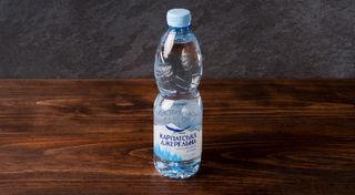Вода Карпатська джерельна негазована 0,5л