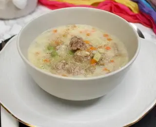 Teleća čorba