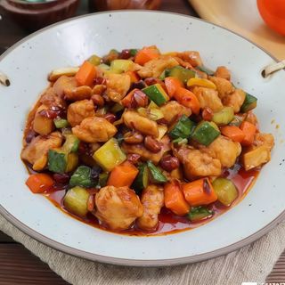Pollo Picante 辣子鸡