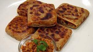 Egg Keema Chapati