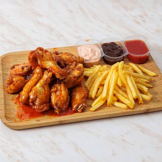 Krilca Sweet chilli 1 kg + pomfrit + 3 sosa