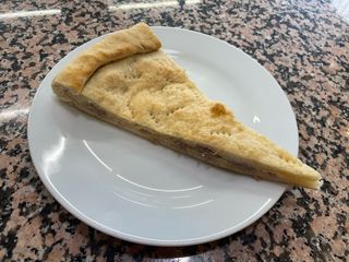 Focaccia mozzarella  e salsiccia 