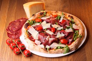 Pizza Coppa rucola Ø 32cm