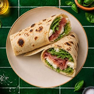 Piadina al prosciutto crudo