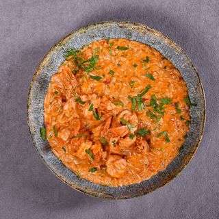 Midii in sos de roșii cu feta