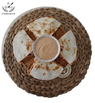Quesadilla De Pui