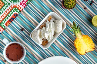 Burito de desert cu măr