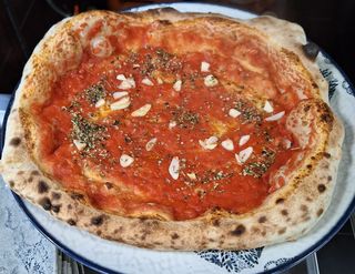 Pizza Marina (30 Cm.)