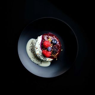 Tortitas Gluten Free con Frutos Rojos & Yogourt de Coco