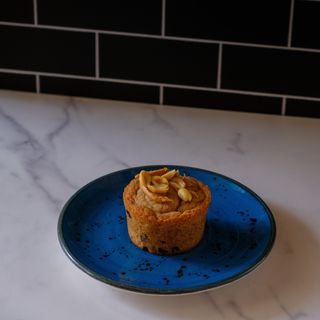 Banana & Peanut Vegan cake