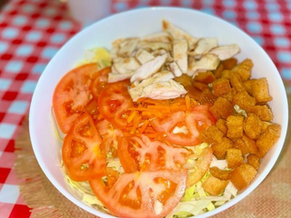 Ensalada De Pollo