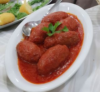 Polpette di carne al sugo