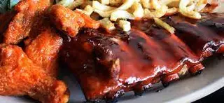 Ribs & Buffalo Wings