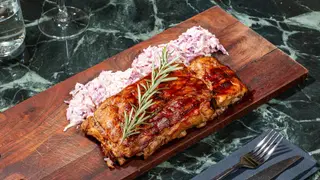 Costiţe de porc cu bbq