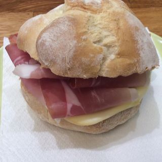 Panino prosciutto crudo