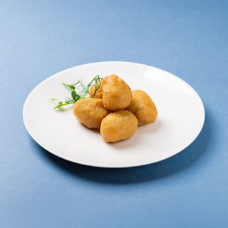 Nuggetsy z serem cheddar i papryczką jalapeño (5 szt.)