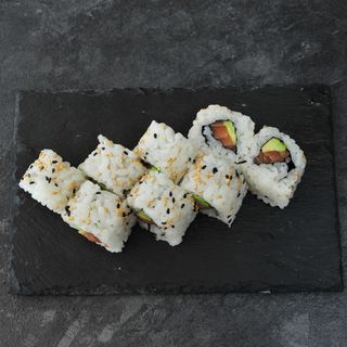 Salmón Roll (8 Pzs.)
