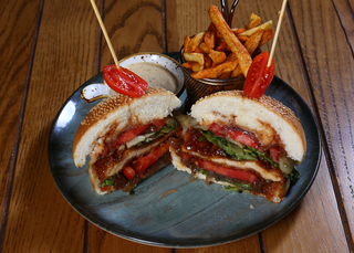 Crispy Chicken Burger