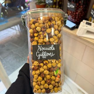 NOCCIOLE GIFFONI SGUSCIATE TOSTATE 500 GRAMMI