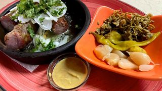 ძეხვი სახლური , მწნილით