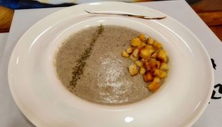 Грибний крем-суп (300г)