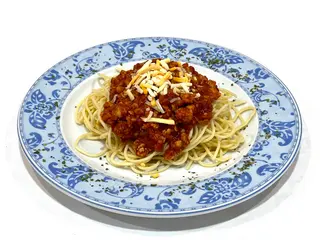 Espaguetis boloñesa