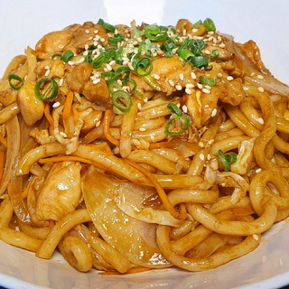 Udon De Pollo