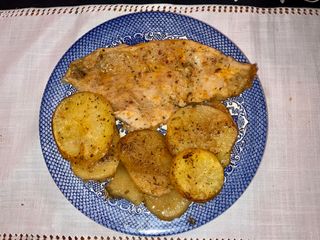 Secreto Iberico echó a baja temperatura más patata a la provenzal 