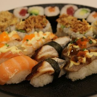 Sushi menu two (22uds)