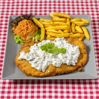 Bečka šnicla u sosu od šampinjona