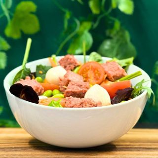 Edamame vegetarian salad