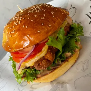 1 Crispy Fried Chicken Burger+1 Fries + 1 Soda