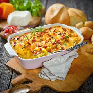 Запеканка с бекон и сметана  (300г)