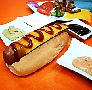 American hot dog