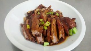 Anatra in salsa piccante