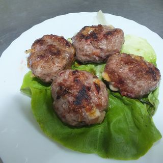 Leskovački uštipci u somunu 250gr