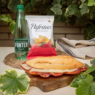 Menú Bocadillo De Chorizo Ibérico, Queso Manchego, Patatas Y Bebida