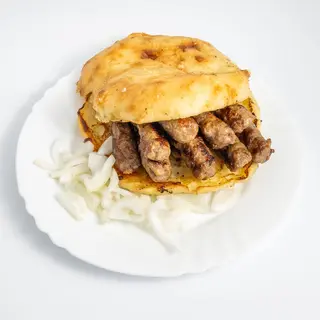 Ćevapi u lepinji