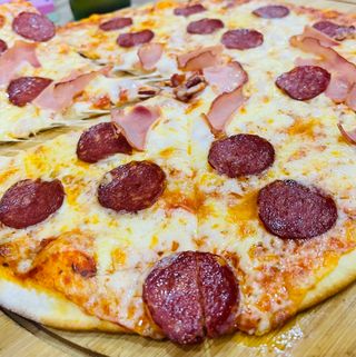 პეპერონი ლორით