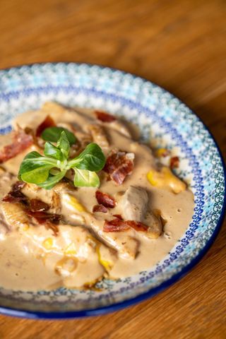 RAVIOLIS DE BURRATA Y FOIE CON HIGOS