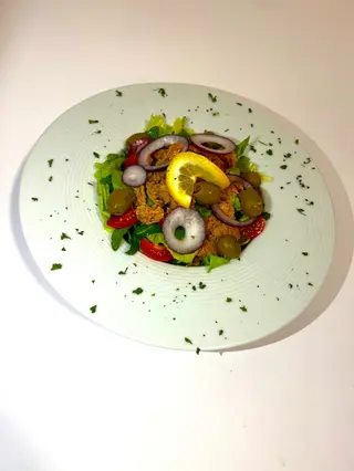 Obrok salata tuna