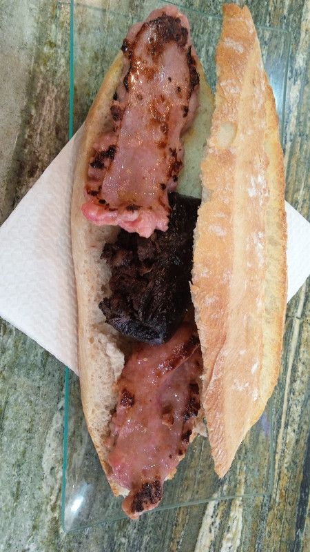Bocadillo Blanco Y Negro