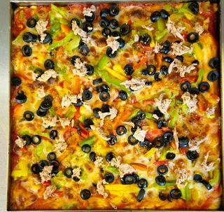 Pizza Toscana (1 Porción)