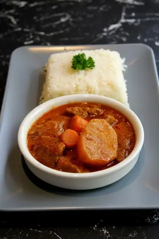 Riz Sauce Arachide