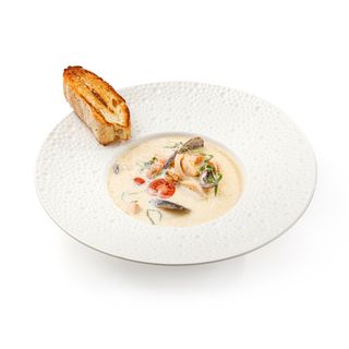 Supă cu fructe de mare