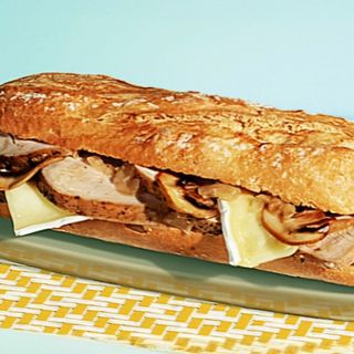 Bocadillo Jamón Asado y Queso