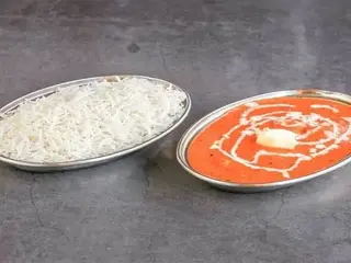 Butter Chicken +arroz basmati 