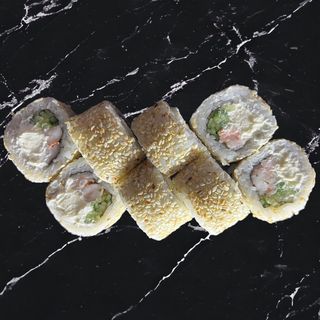 Філадельфія з креветкою в кунжуті