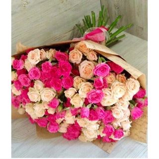 სპრეი ვარდების თაიგული